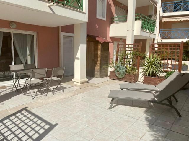 Appartamento Appt 2 pièces Port Fréjus - méga terrasse + garage Esterno foto